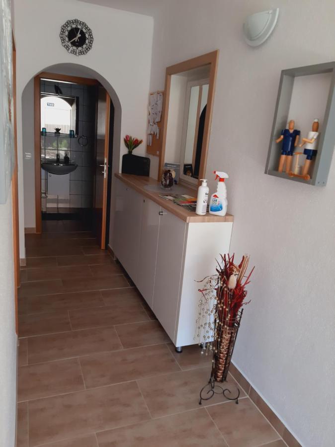 Apartment Luna Trogir Exterior foto