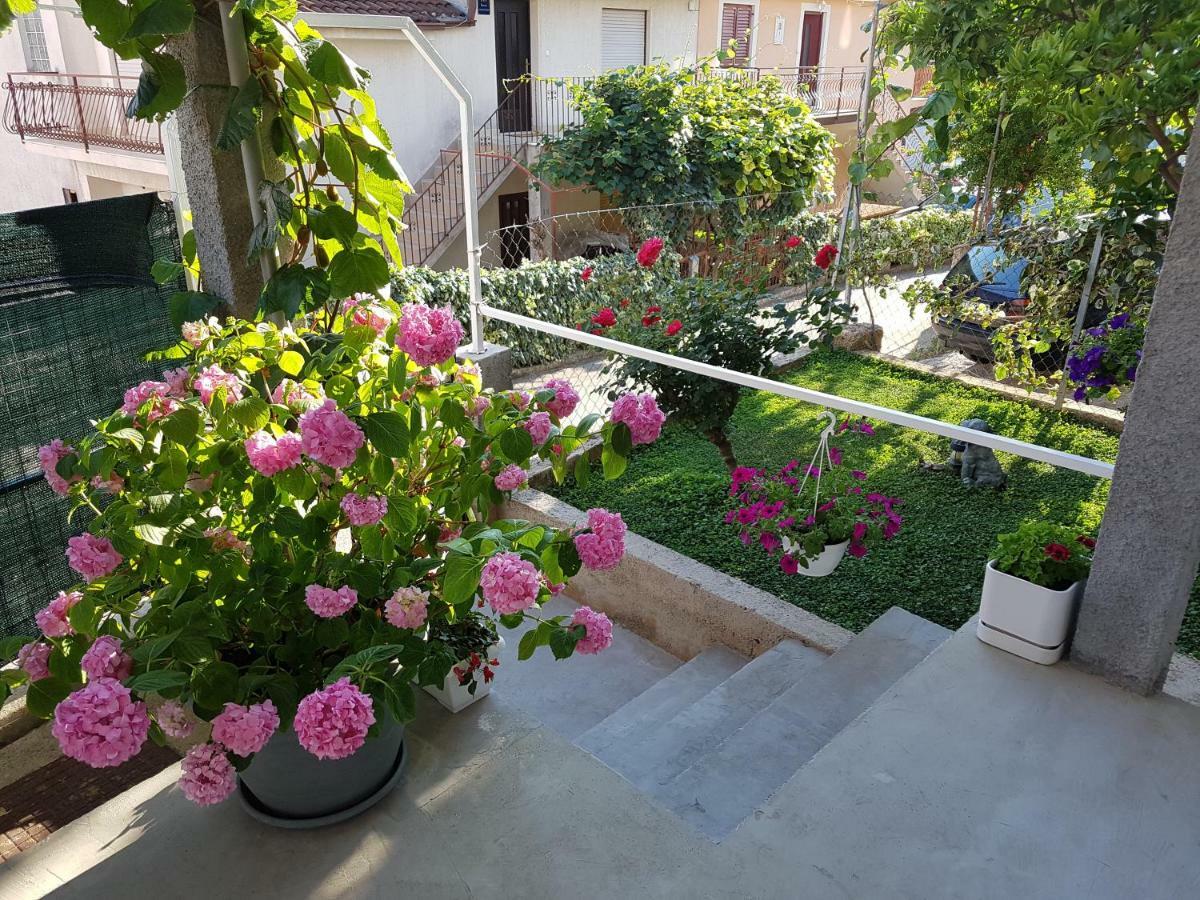 Apartment Luna Trogir Exterior foto